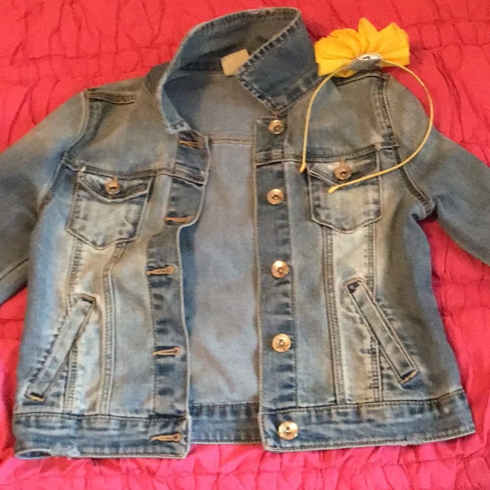 Jean jacket w cute headband